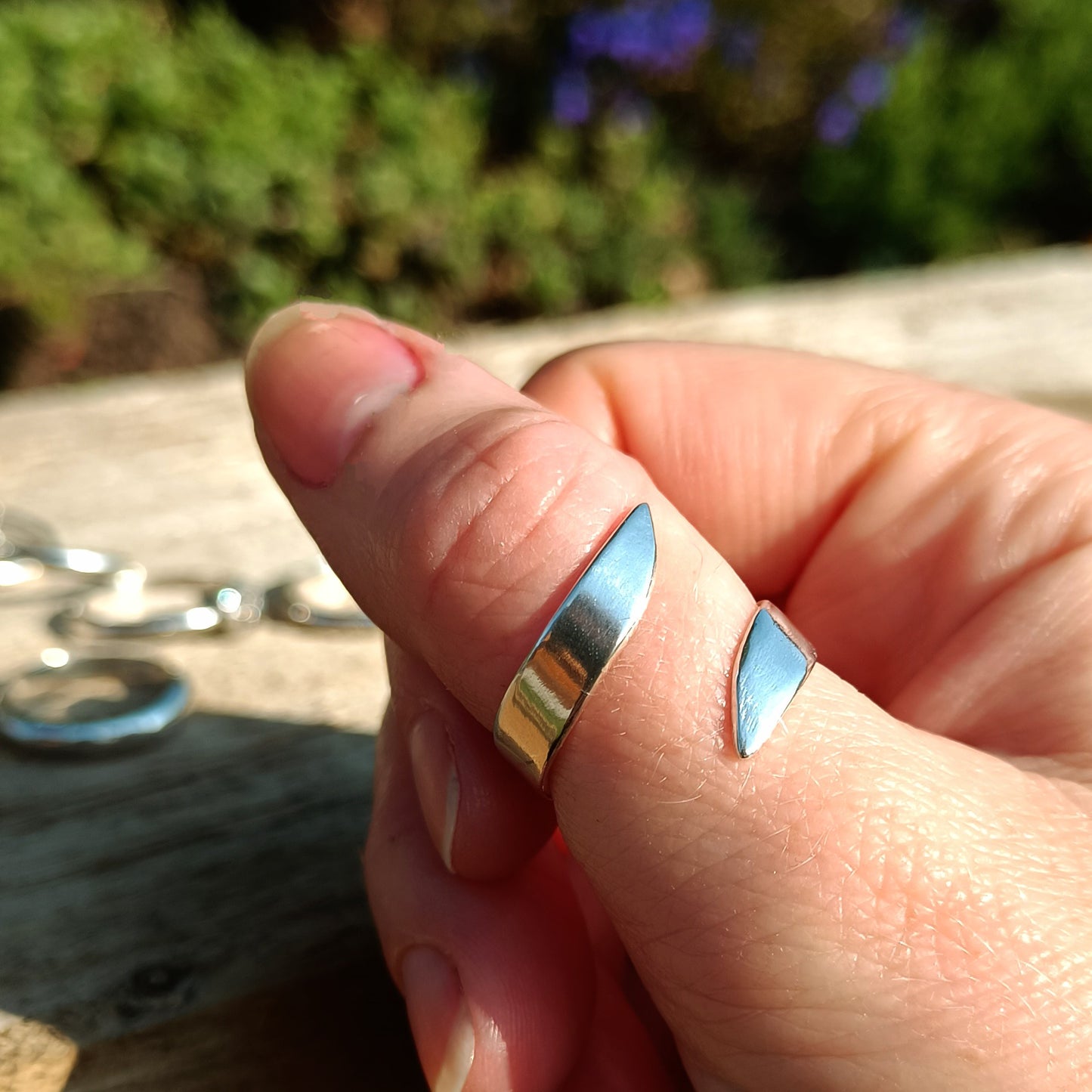 Swirl Adjustable Ring