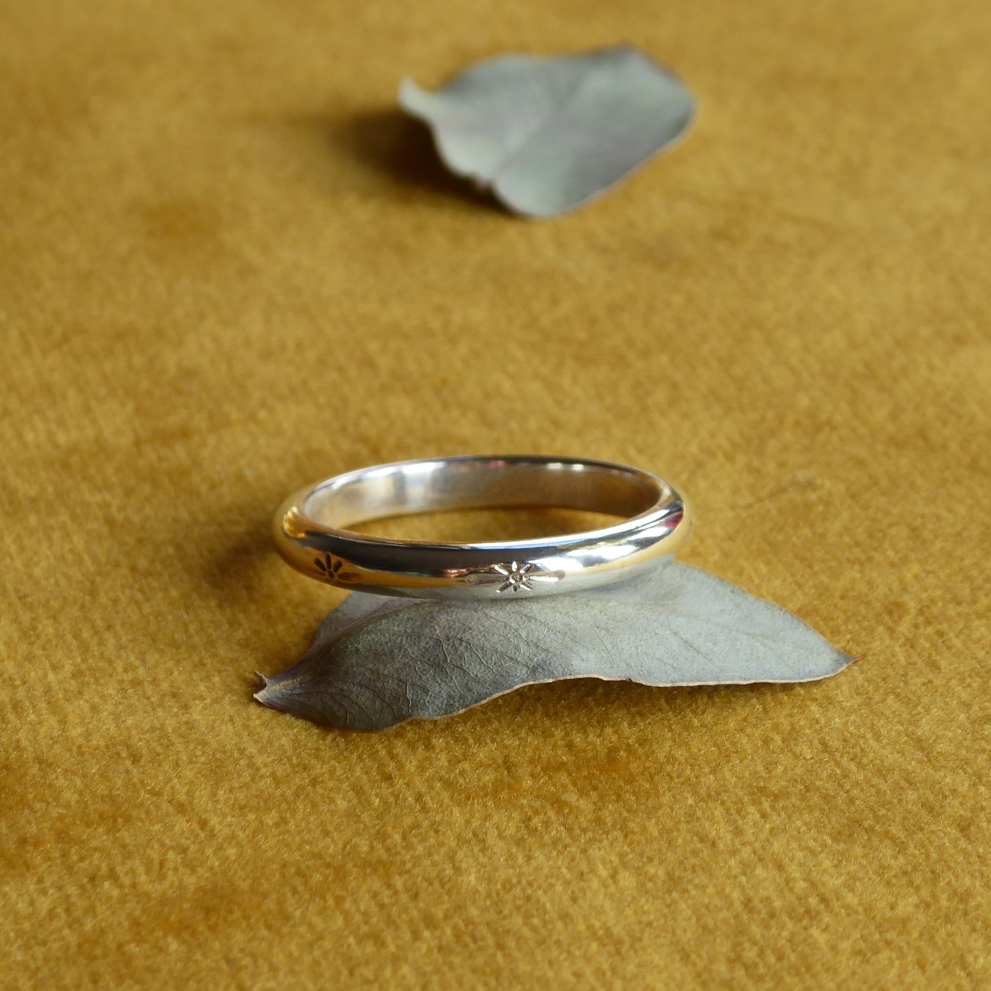 Sparkle Ring
